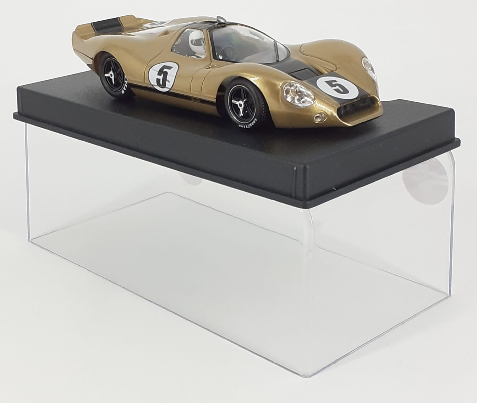 P68 Alan Mann ltd gold edition n'5