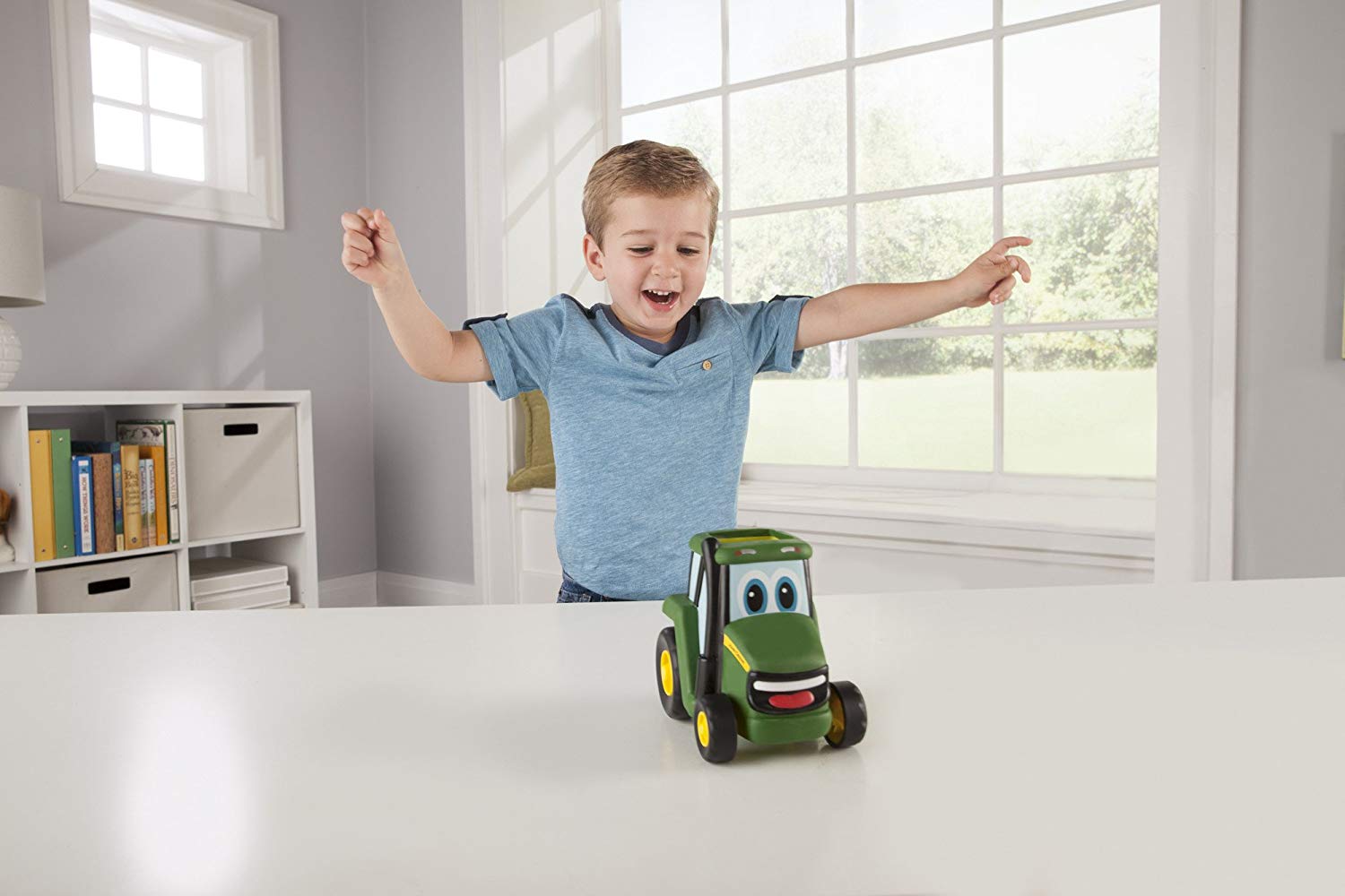 John Deere Push &amp; Roll Johnny Tractor