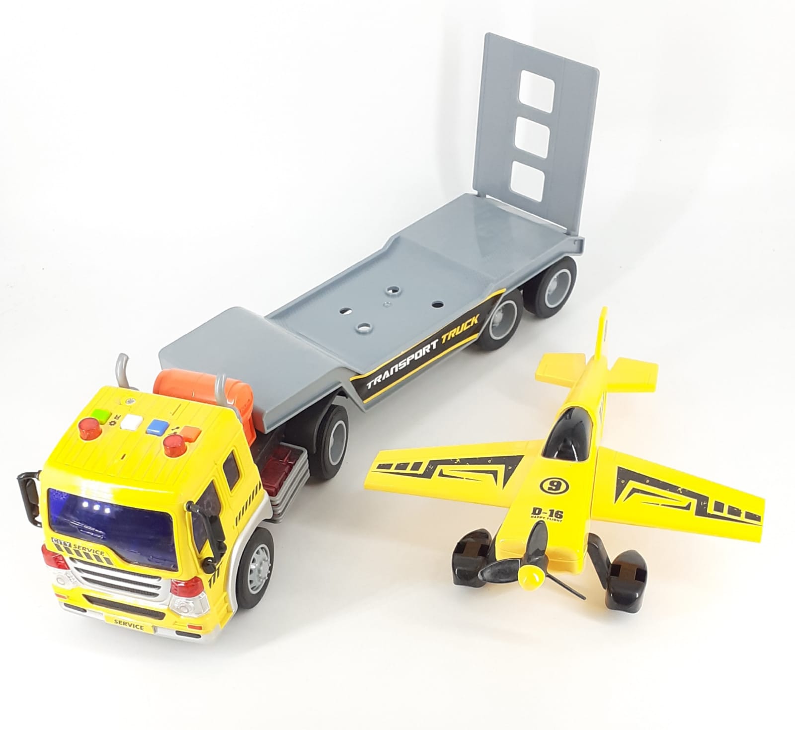 Metropoli Camion con rimorchio e aereo acrobatico