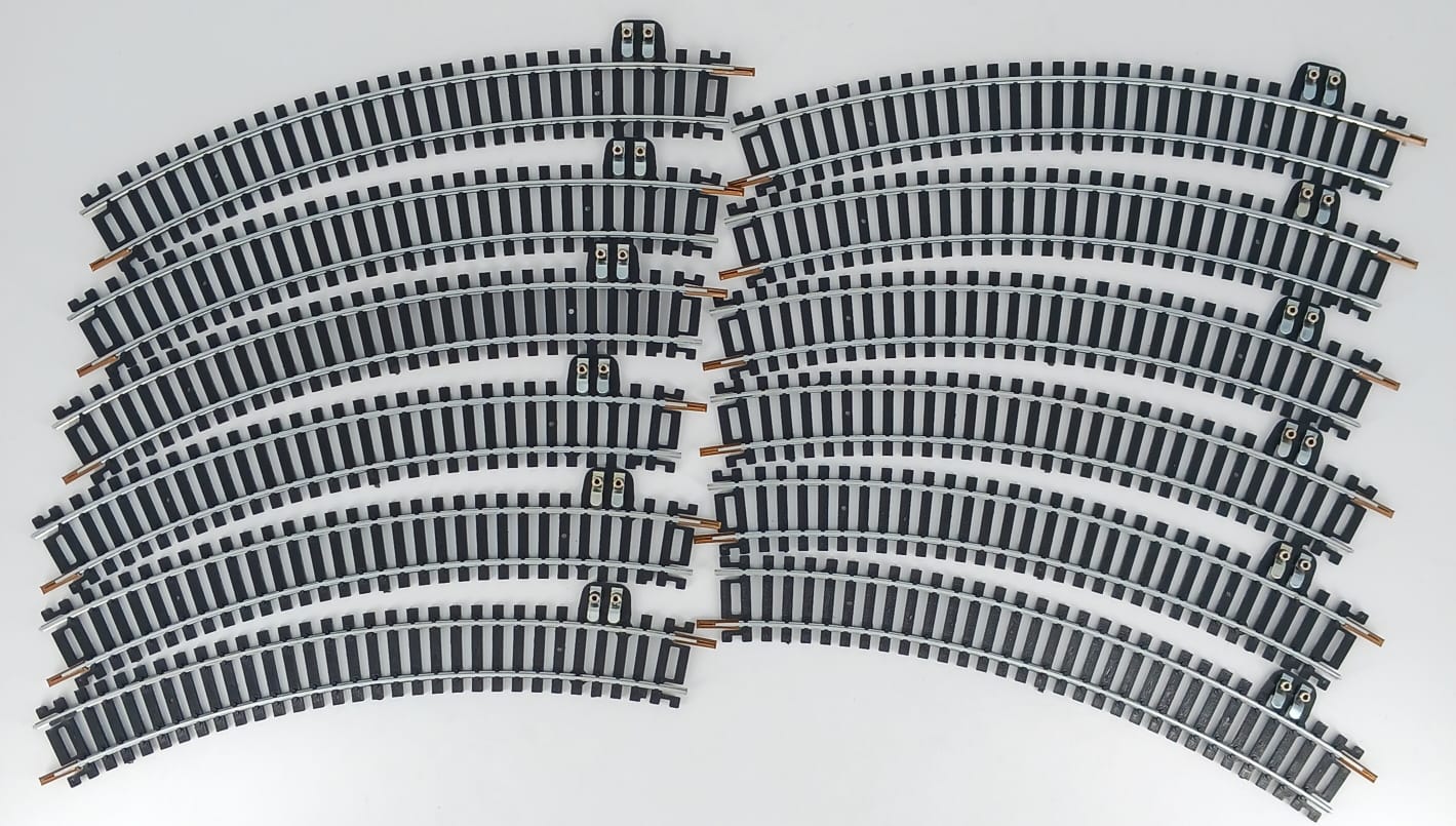 12 Binari curvo intero per attacco corrente scala HO