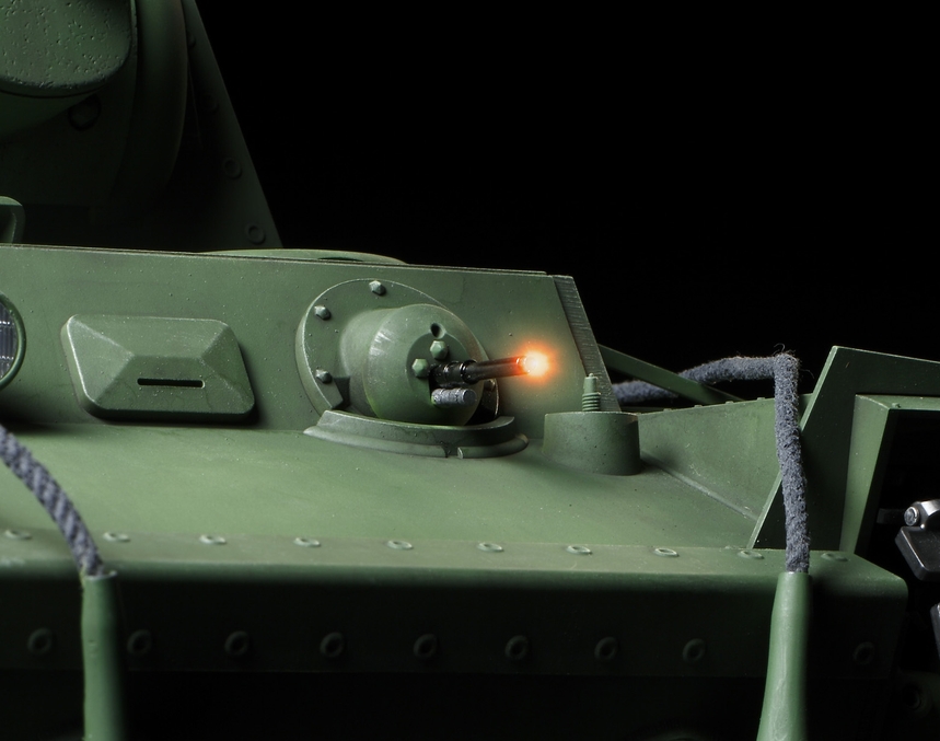 russian heavy tank KV-1 1:6 full op