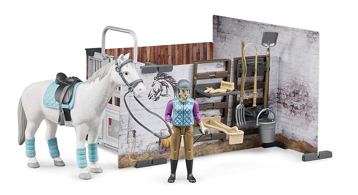Stalla con accessori cavallerizza e cavallo