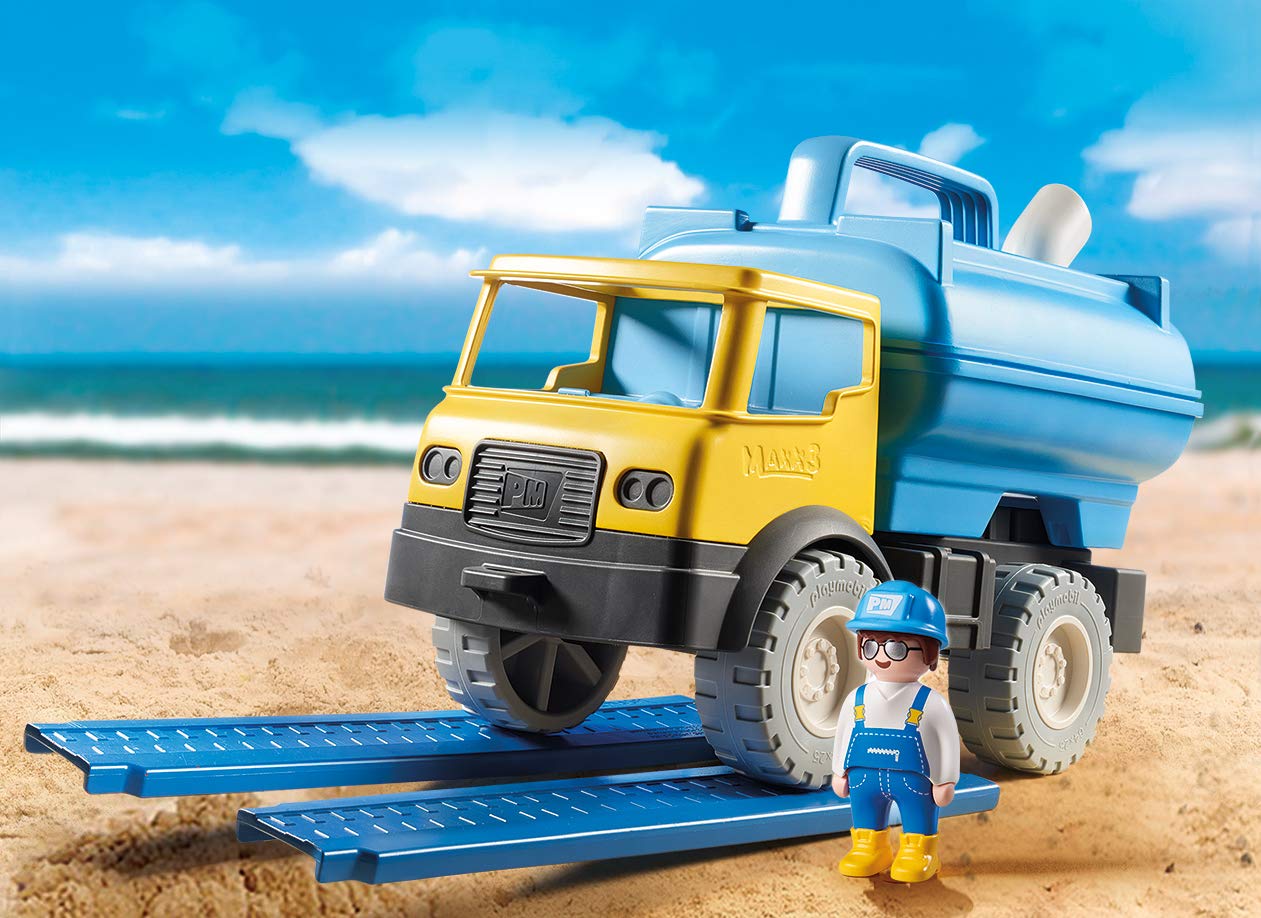 Camion con cisterna per acqua 