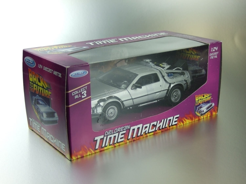 De Lorean Back to the Future 1 1:24