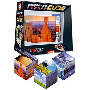 Magnetic puzzle cube panorama
