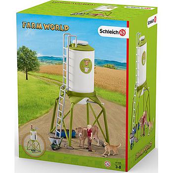 Silos con mangime per bovini e suini