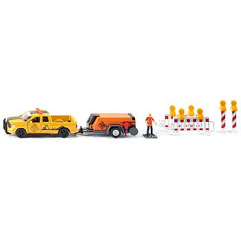 RAM 1500 con rimorchio con compressore 1/50 