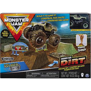 Pista freestyle Monster Jam con sabbia cinetica